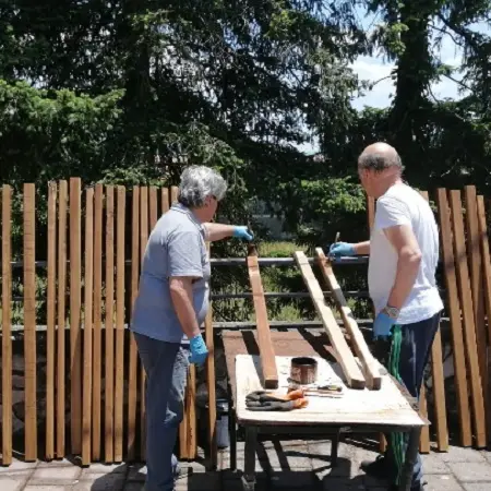 Decollatura, cittadini si autotassano e riqualificano piazzetta in frazione Adami