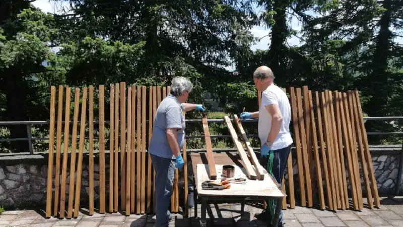 Decollatura, cittadini si autotassano e riqualificano piazzetta in frazione Adami