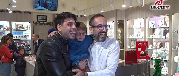 L'ex tronista Mastroianni nella Catanzaro degli avi- VIDEO