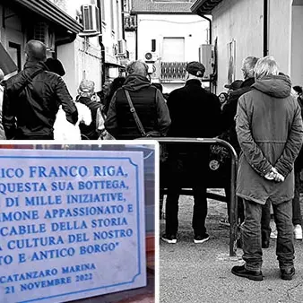 Una targa nel vicoletto della 'Marina' di Franco Riga