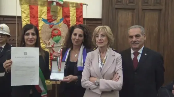 Medaglia d'Oro di Mattarella alla Città per eroismi di guerra