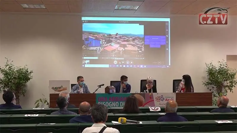 Falvo, sindaco di Cicala: \"Pronti ad accogliere la Casa-Paese per demenze\" - VIDEO
