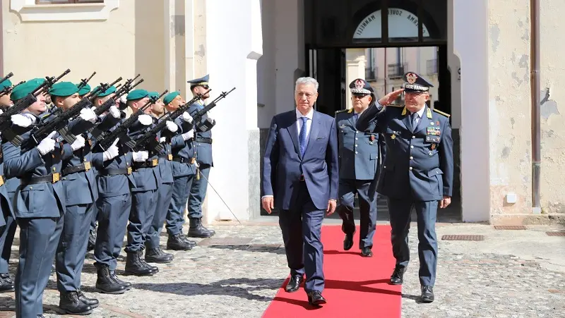Prefetto in visita al Comando provinciale della Guardia di Finanza