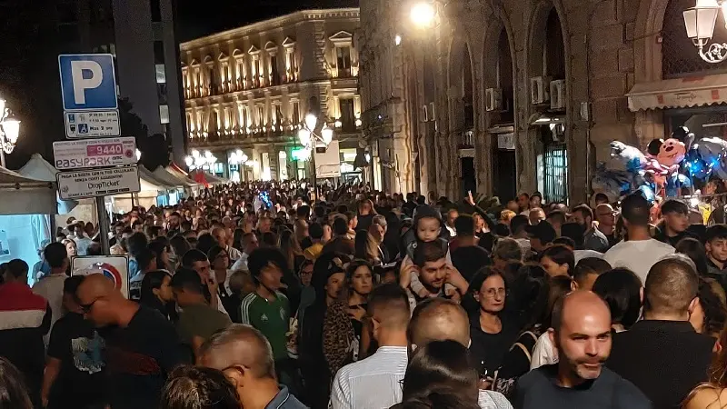 Notte Piccante: 10mila persone in funicolare