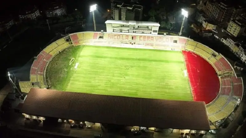 Ceravolo: luci funzionanti ma preoccupa parere Lega Calcio