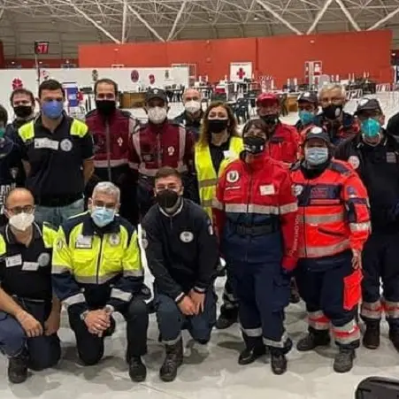 Dopo 5 mesi termina l'opera dei volontari all' Hub vaccinale di Catanzaro