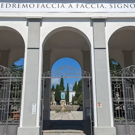 Partita Italia-Ungheria a Catanzaro, chiusura anticipata del cimitero di via Paglia\n