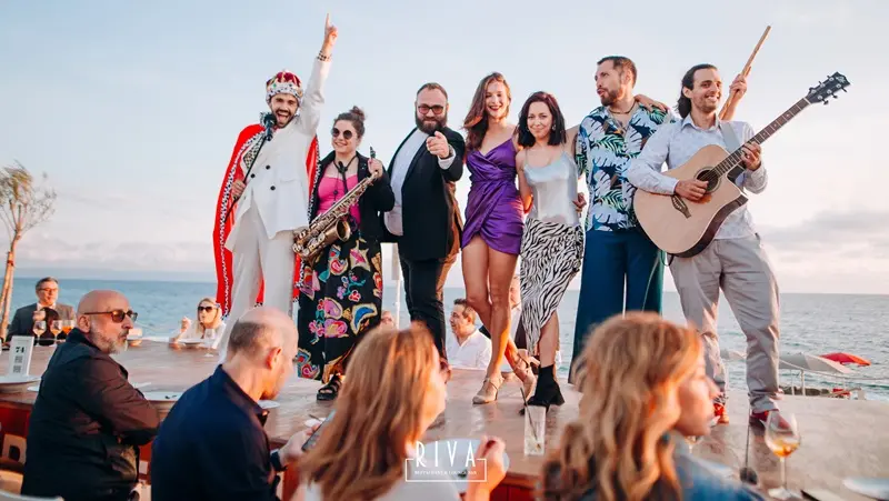 Al Riva Restaurant di Falerna show del 2 giugno dedicato al Tricolore