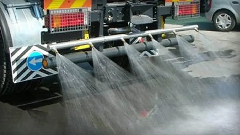 Lavaggio Corso Mazzini e Lungomare: il calendario degli interventi