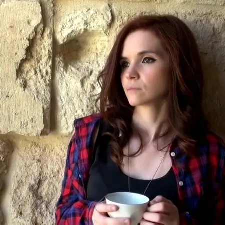 \"Pettegolezzi\", il nuovo video musicale di Valentina Sacco