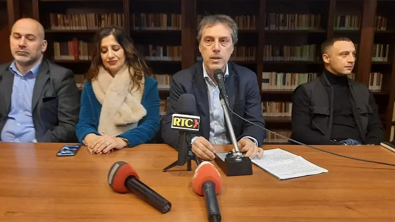 Ma quali dimissioni, la giunta-Fiorita è sempre più in...\"azione\"- SLIDES