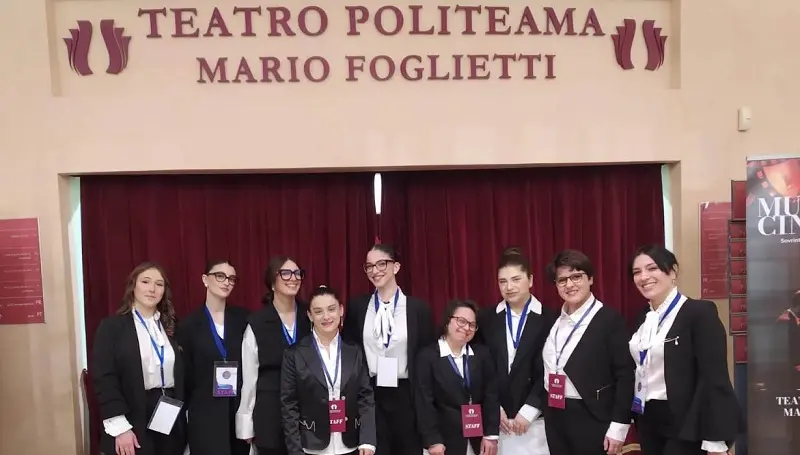Inclusione sociale e idee lavoro: hostess speciali al Politeama