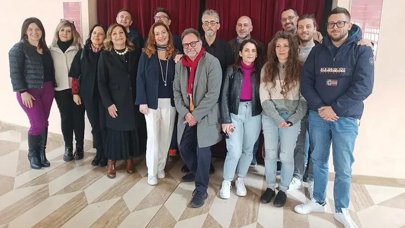 Politeama, il teatro si apre alle scuole: prove e spettacoli per studenti