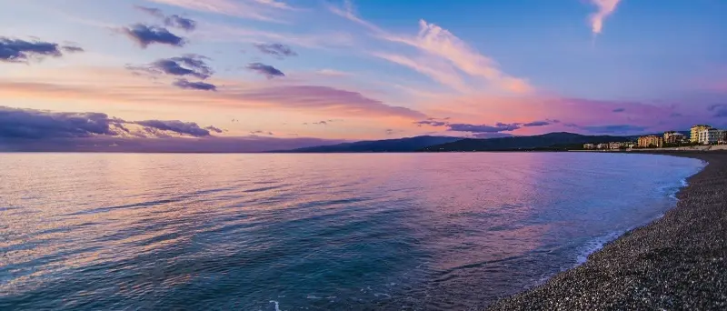 Balneazione, a Catanzaro e Stalettì 6 punti non conformi