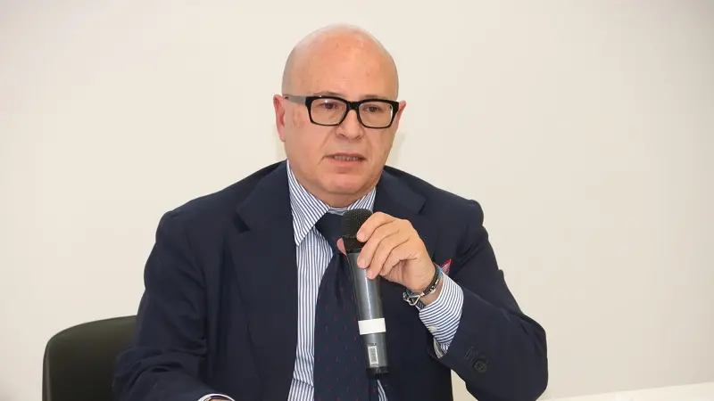 Ingegneri, Cuffaro: \"Dimissioni consiglieri? Tornaconto personale\"