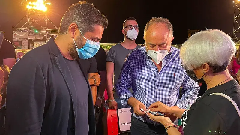 Cicala, consegnate le chiavi della CasaPaese al Procuratore Gratteri