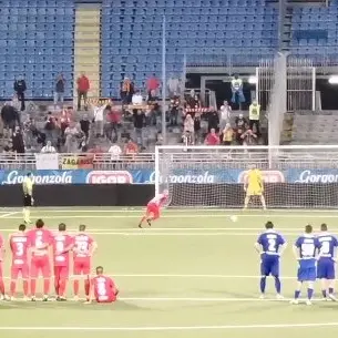 C. Italia, il Catanzaro batte il Como ai rigori: sabato 14 si va a Verona