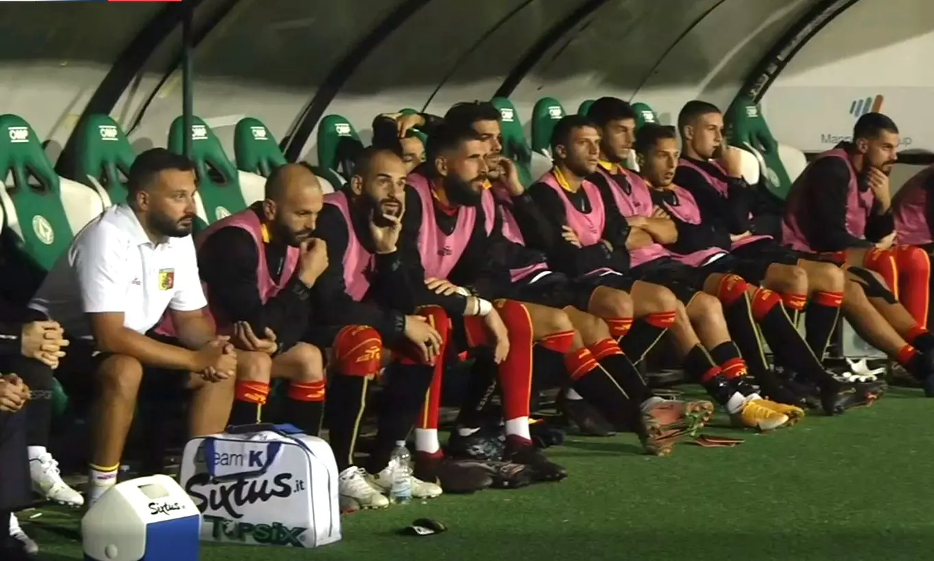 Imperforabili ma sterili: le Aquile (0-0) non volano neppure ad Avellino VIDEO