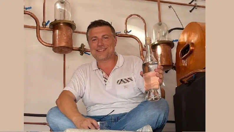 Imprese: torna in funzione l'antico alambicco dei Caffo