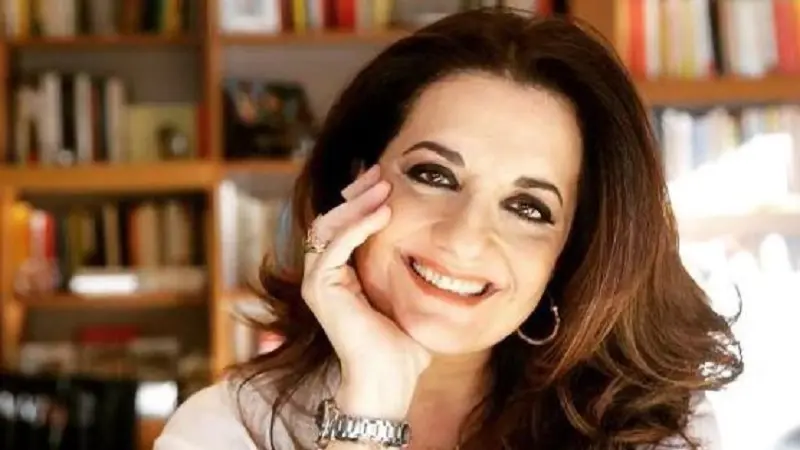 La scrittrice Catena Fiorello martedì 28 settembre a Lamezia