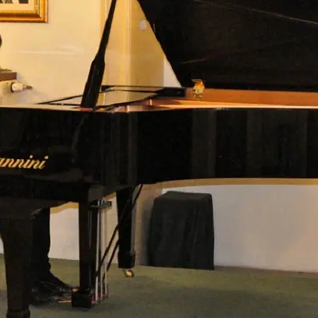 Alberto Capuano in concerto venerdì 22 a Palazzo De' Nobili