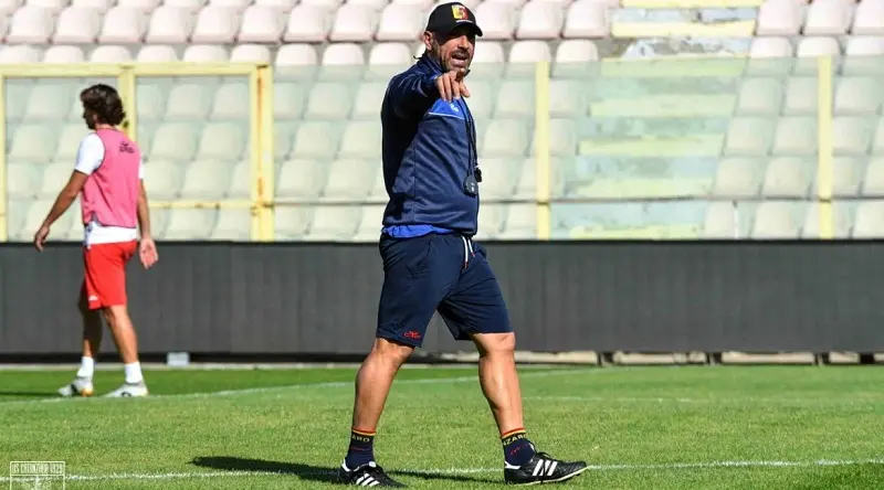 Vigilia di Bari-Catanzaro: tra i convocati anche Martinelli e Rolando