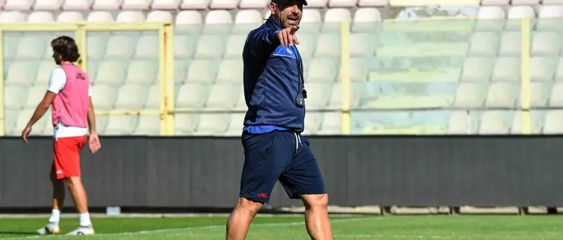 Vigilia di Bari-Catanzaro: tra i convocati anche Martinelli e Rolando