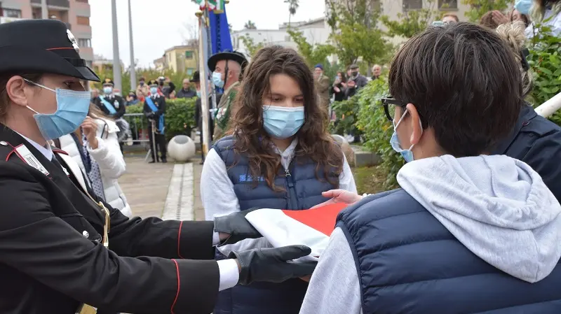 Festa delle Forze armate in Piazza Matteotti - VIDEO