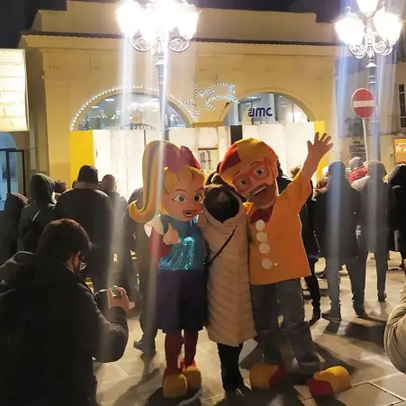 #Neshimu è moda: altro giovedì di gente per strada