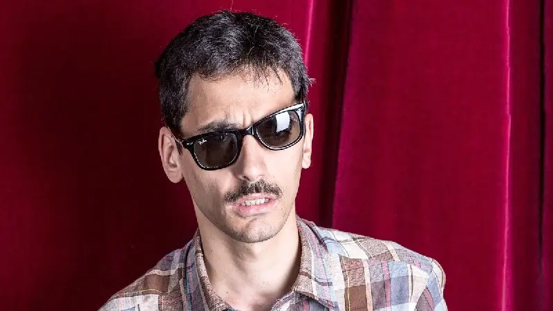 Lundini in quarantena fiduciaria: rinviato spettacolo Politeama