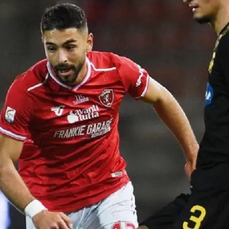 Calcio, il Catanzaro ufficializza il centrocampista greco Sounas