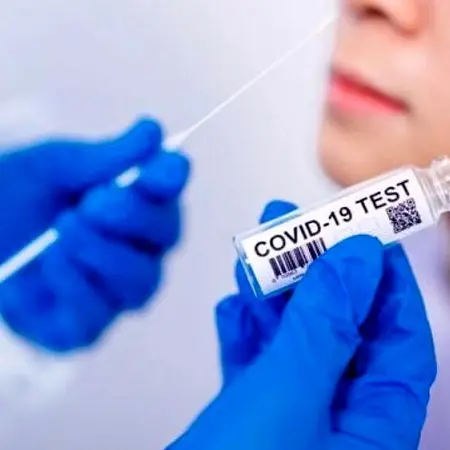 Tamponi gratis agli studenti delle secondarie (medie e superiori)