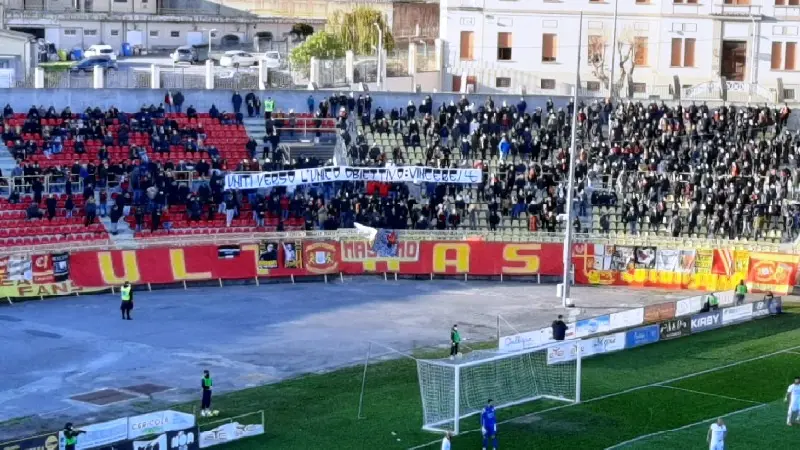 Il Catanzaro perde la semifinale di Coppa, passa il Padova - VIDEO