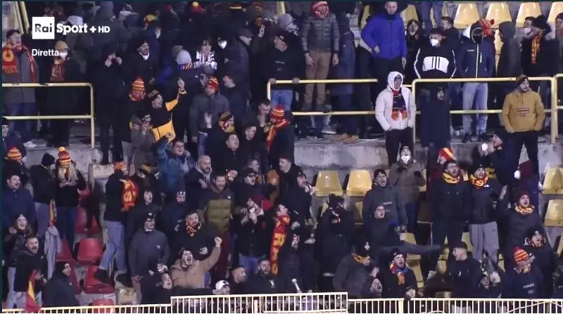 Catanzaro-Palermo 0-0: \"Andate a lavorare\", ma non è offensivo - VIDEO