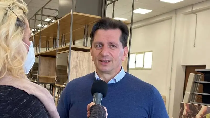 Caro-energia: Sgrò propone buoni-alimentari per reddito