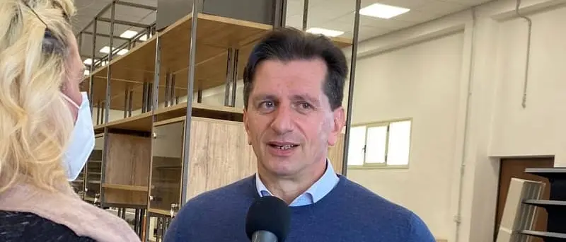 Caro-energia: Sgrò propone buoni-alimentari per reddito