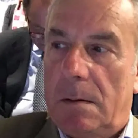 Sport e politica a Catanzaro, il duro monito di Franco Cimino:\u00A0«Triste vedere una squadra che vince e una Città che perde»\n