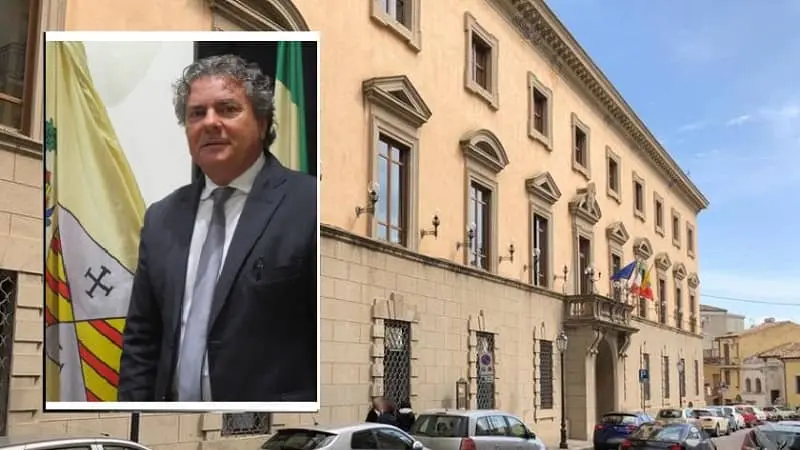 Centrodestra: Filippo Mancuso declina invito candidatura a sindaco