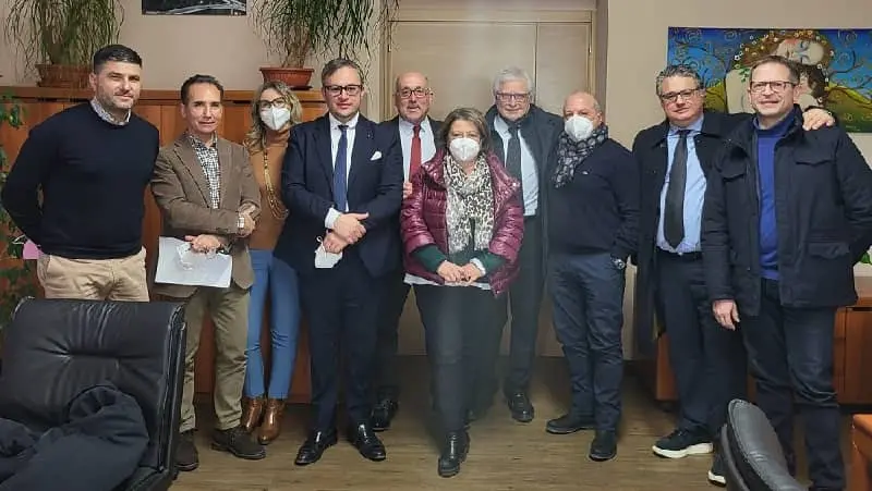 Cinque ventilatori ed un tomografo donati da professionisti agli ospedali