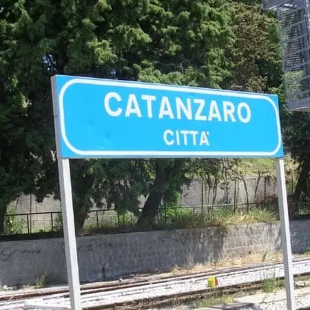 MAIL - \"Città poco unita: cominciamo dai cartelli\"