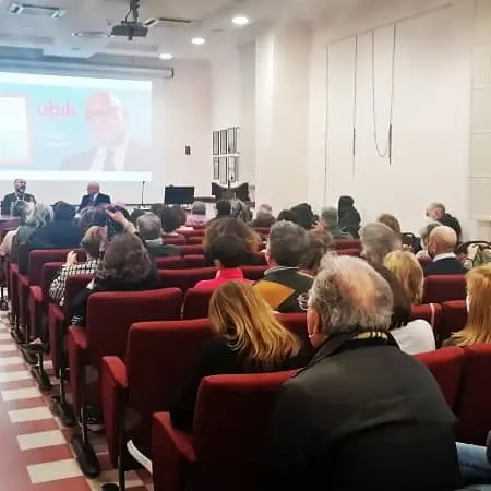 Dorfles: \"I libri non spiegano la vita ma ci rendono liberi\"