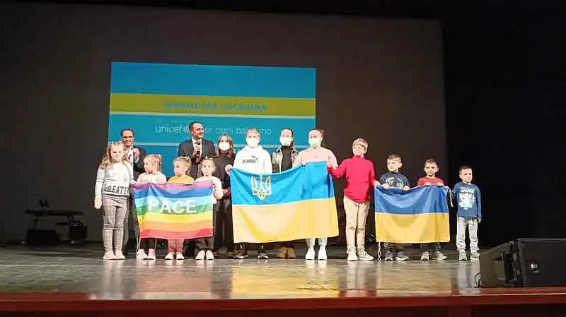 Unicef, una 'risata' di beneficienza per l'Ucraina