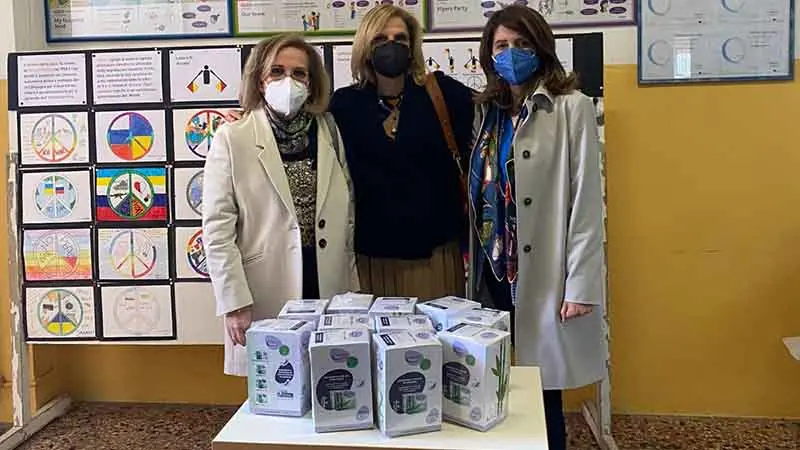 Assorbox, nelle scuole scatola solidale di igiene intima femminile