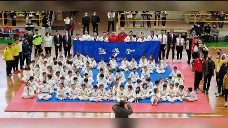 Taekwondo, festa di bambini al PalaGallo tutti di nuovo insieme