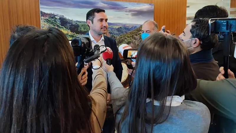 Fusione ospedali, PD vuole 2 delegati anche per Pugliese-Ciaccio