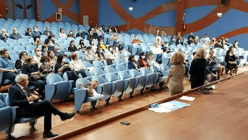 Scrutatori, patto tra i 6 candidati a sindaco: sorteggio o quote uguali