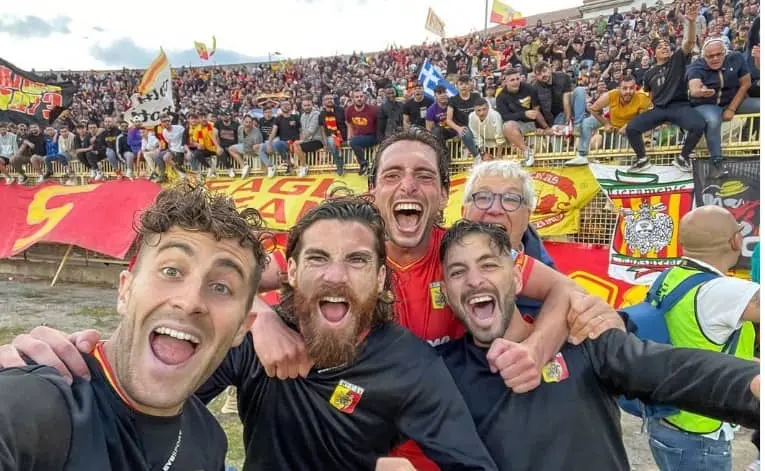 Catanzaro, è semifinale contro Padova: Biasci-gol elimina il Monopoli - VIDEO