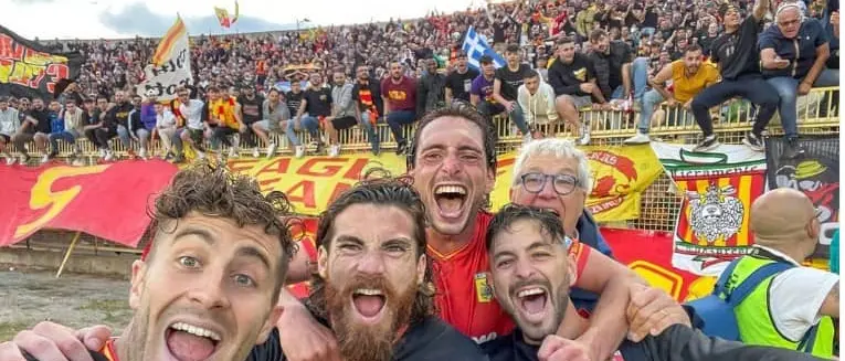 Catanzaro, è semifinale contro Padova: Biasci-gol elimina il Monopoli - VIDEO