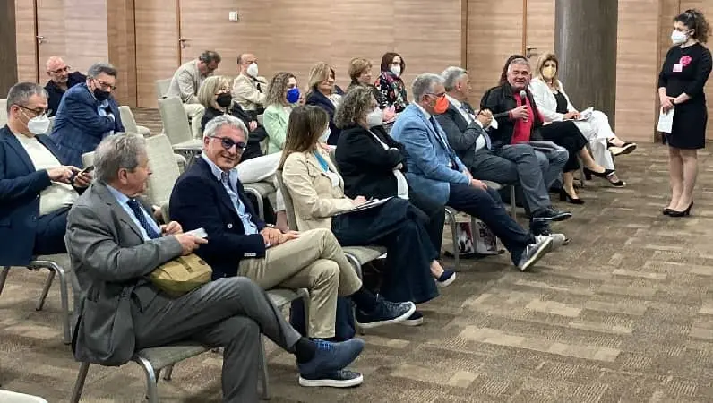 Mal di testa, farmacisti 'sentinelle' contro la malattia cronica - VIDEO