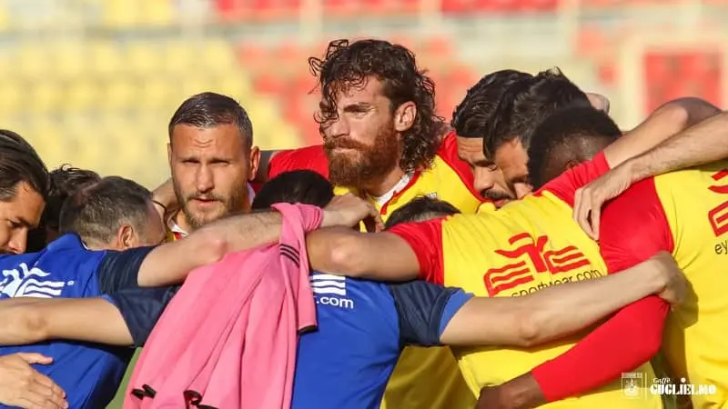 Equilibrio in bianco tra Catanzaro e Padova: domenica la finalista - VIDEO